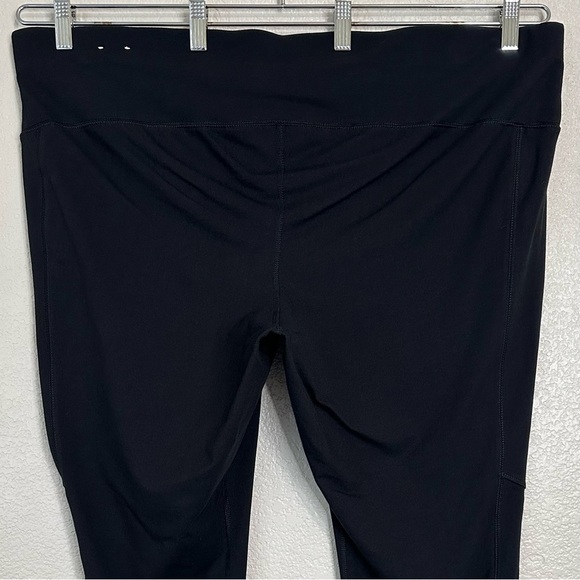 Lane Bryant Livi Black Control Tech Leggings, Size 26/28 - Picture 5 of 8